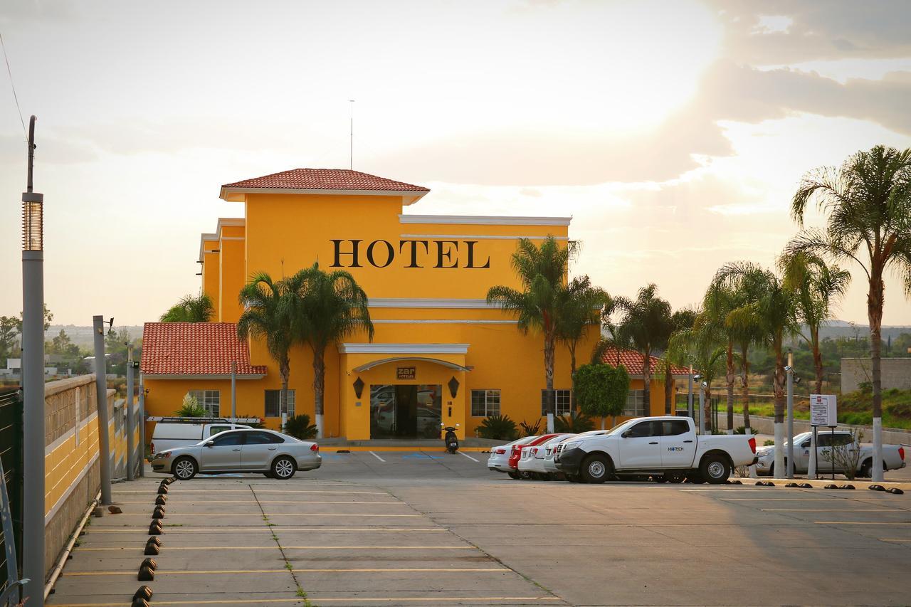 Zar Queretaro Hotel Exterior foto